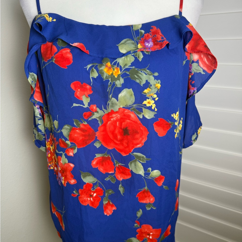 Skies Are Blue Floral Top off the shoulder with Ruffle Accents size M